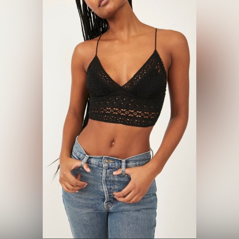 SOLD! NWT Free People Carrie Bralette | BLACK